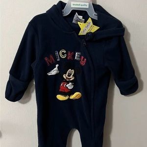 Disney Mickey Footsie Suit Nice And Warm For The Winter Adorable New With Tags